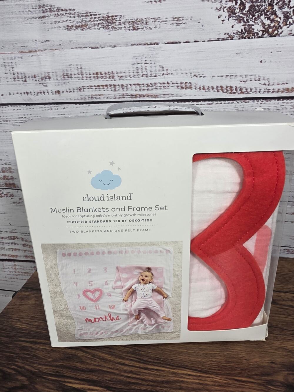 Cloud Island Muslin Blanket with Felt Frame Set, Pink Red Heart, Monthly Growth